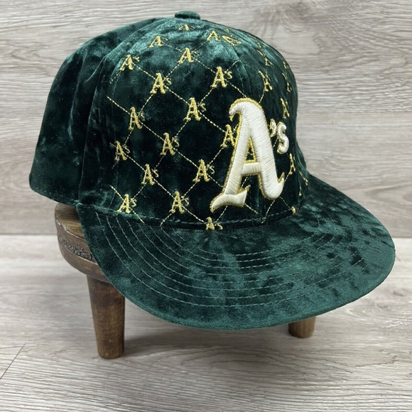 Rare Oakland A's Velvet Baseball American Needle Cooperstown Fitted Hat 7 5/8 - Picture 2 of 12
